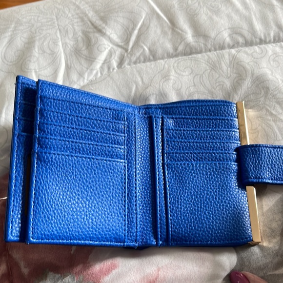 Wallet - Picture 3 of 6